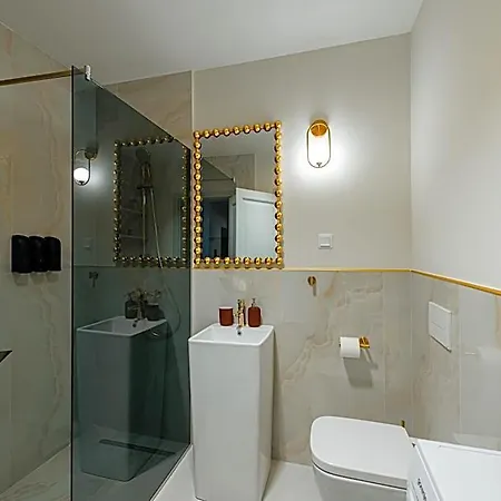 فندق Awa